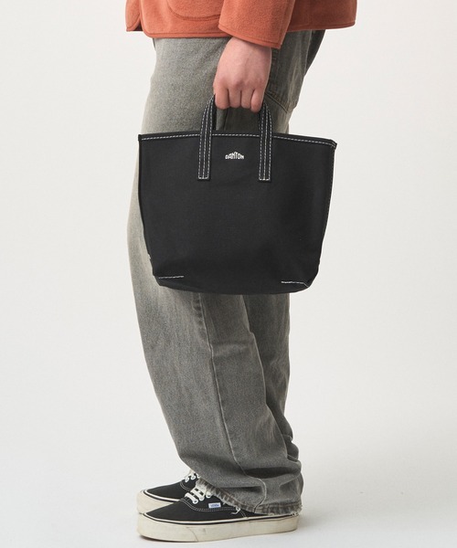 DANTON(ダントン)の「COTTON CANVAS TOTE BAG〈VOSGES MOYEN〉(トートバッグ・レディース・イエロー/Brick/ダークグレー/ダークブラウン/アイボリー/ブラック/ブルー・-)」の3枚目の写真