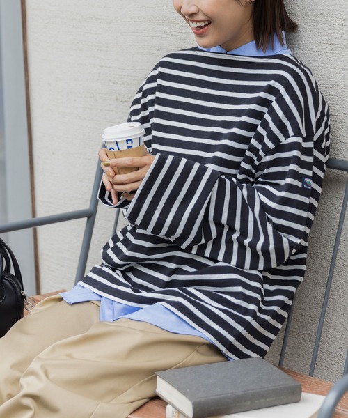 THE CRAFT CREW PRODUCTS(ザクラフトクループロダクツ)の「ボートネックバスクロングスリーブTシャツ【THE CRAFT CREW PRODUCTS】(Tシャツ/カットソー・レディース・ナチュラル/ベージュ系/レッド/オフホワイト/ネイビー/ホワイト系/ブラック・L/M)」の2枚目の写真