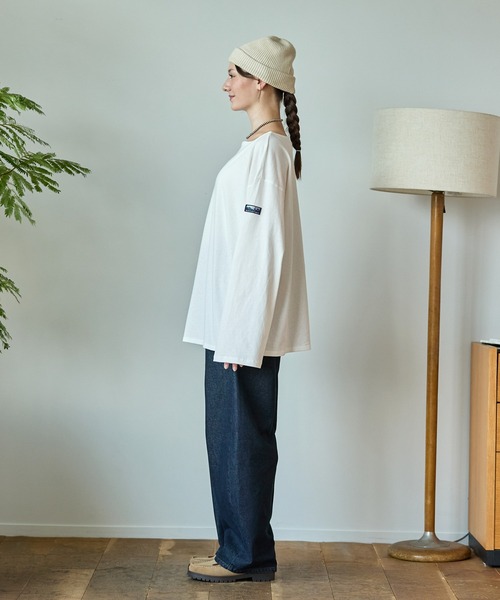 THE CRAFT CREW PRODUCTS(ザクラフトクループロダクツ)の「ボートネックバスクロングスリーブTシャツ【THE CRAFT CREW PRODUCTS】(Tシャツ/カットソー・レディース・ナチュラル/ベージュ系/レッド/オフホワイト/ネイビー/ホワイト系/ブラック・L/M)」の15枚目の写真