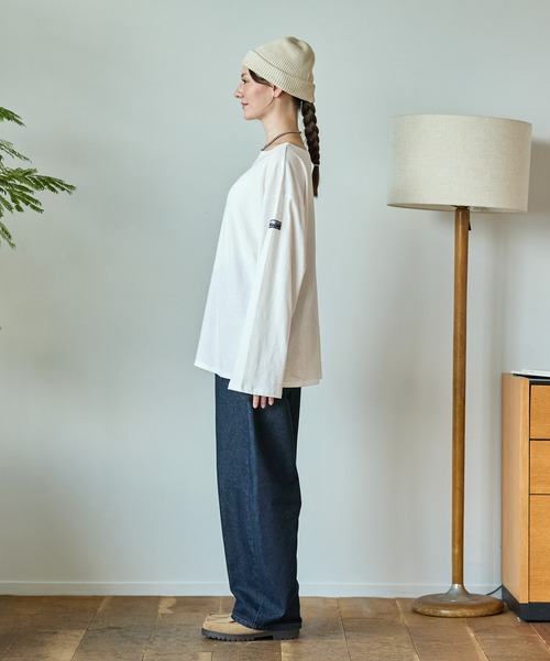 THE CRAFT CREW PRODUCTS(ザクラフトクループロダクツ)の「ボートネックバスクロングスリーブTシャツ【THE CRAFT CREW PRODUCTS】(Tシャツ/カットソー・レディース・ナチュラル/ベージュ系/レッド/オフホワイト/ネイビー/ホワイト系/ブラック・L/M)」の12枚目の写真