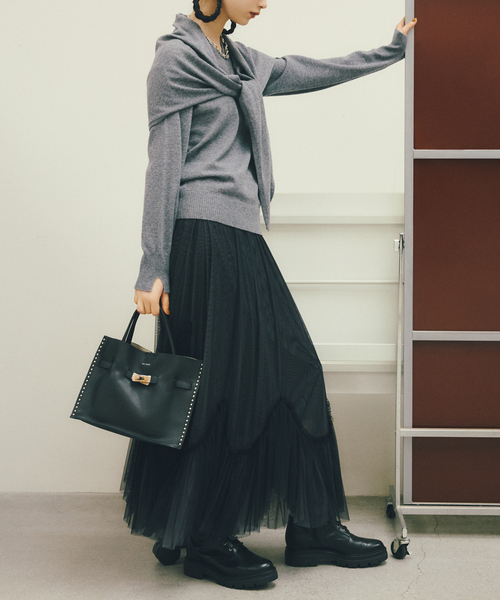 La TOTALITE（ラトータリテ）の「【洗える】ランダムヘム2WAYチュールスカート（スカート・レディース・ブラック/ベージュ・FREE）」の2枚目の写真