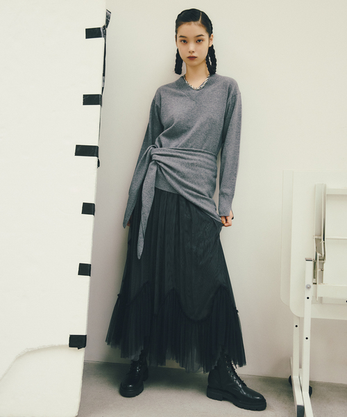 La TOTALITE（ラトータリテ）の「【洗える】ランダムヘム2WAYチュールスカート（スカート・レディース・ブラック/ベージュ・FREE）」の4枚目の写真