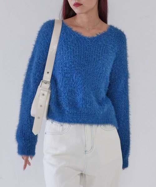 Uenui(ウニュイ)の「【 cunii 】 fluffy feather knit pullover(ニット/セーター・レディース・ホワイト/ピンク/ブルー/ブラック/ライトブルー・FREE)」の5枚目の写真