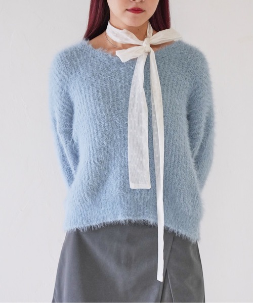 Uenui(ウニュイ)の「【 cunii 】 fluffy feather knit pullover(ニット/セーター・レディース・ホワイト/ピンク/ブルー/ブラック/ライトブルー・FREE)」の4枚目の写真