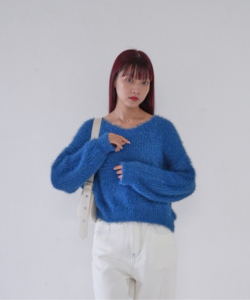 Uenui(ウニュイ)の「【 cunii 】 fluffy feather knit pullover(ニット/セーター・レディース・ホワイト/ピンク/ブルー/ブラック/ライトブルー・FREE)」の12枚目の写真