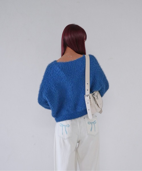 Uenui(ウニュイ)の「【 cunii 】 fluffy feather knit pullover(ニット/セーター・レディース・ホワイト/ピンク/ブルー/ブラック/ライトブルー・FREE)」の9枚目の写真