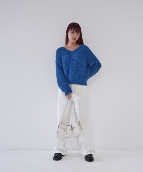Uenui(ウニュイ)の「【 cunii 】 fluffy feather knit pullover(ニット/セーター・レディース・ホワイト/ピンク/ブルー/ブラック/ライトブルー・FREE)」の19枚目の写真