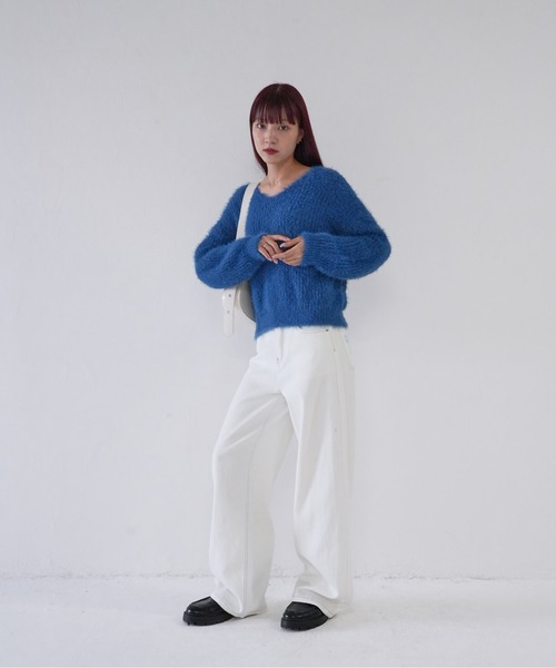 Uenui(ウニュイ)の「【 cunii 】 fluffy feather knit pullover(ニット/セーター・レディース・ホワイト/ピンク/ブルー/ブラック/ライトブルー・FREE)」の22枚目の写真