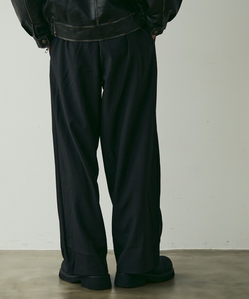 Shoowtime（ショウタイム）の「Tucked Wide Slacks / タックワイドスラックスパンツ（スラックス・メンズ・ブラック・MEDIUM/LARGE/X-LARGE）」の6枚目の写真