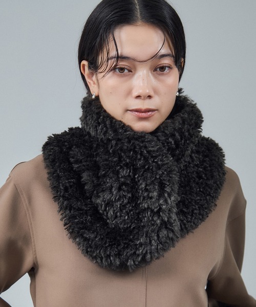 HELEN MOORE(ヘレンムーア)の「【HELEN MOORE(ヘレンムーア)】ラウンドアシンメトリースカーフ スヌード(ストール/ショール・レディース・チャコールグレー/グレー・FREE)」の5枚目の写真