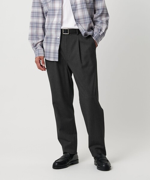 BEAUTY&YOUTH UNITED ARROWS（ビューティーアンドユースユナイテッドアローズ）の「アルガン TR 1プリーツ テーパード パンツ NO.7（スラックス・メンズ・ブラック/ダークグレー/ベージュ・M/XL/S/L）」の2枚目の写真