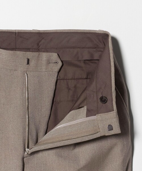 BEAUTY&YOUTH UNITED ARROWS（ビューティーアンドユースユナイテッドアローズ）の「アルガン TR 1プリーツ テーパード パンツ NO.7（スラックス・メンズ・ブラック/ダークグレー/ベージュ・M/XL/S/L）」の19枚目の写真