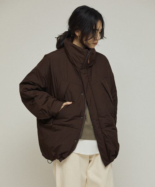 Firsthand(ファーストハンド)の「Firsthand/ファーストハンド PRIMALOFT プリマロフト ミドルジャケット / 中綿ジャケット(ブルゾン・レディース・ブラック/チョコ/オリーブ・FREE)」の22枚目の写真