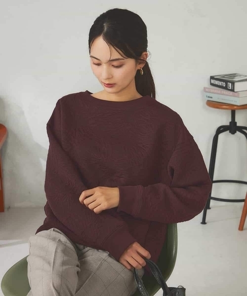 a.v.v(アーヴェヴェ)の「フクレジャガードクロップドトップス(Tシャツ/カットソー・レディース・アイボリー/ボルドー・40/38)」の10枚目の写真