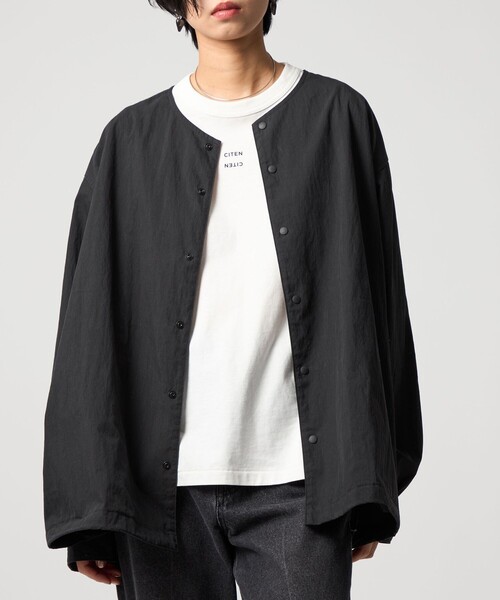 CITEN(シテン)の「<CITEN>ノーカラーシャツブルゾン(ブルゾン・メンズ・ダークグレー/ブラック・L/M)」の3枚目の写真