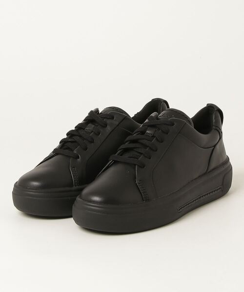 Clarks(クラークス)の「クラークス Hollyhock Walk ホリホックウォーク スニーカー(スニーカー・レディース・ホワイト/ブラック系その他・55/50/45/40/35/30)」の1枚目の写真