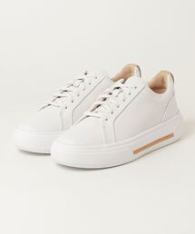 Clarks｜クラークス（レディース）のスニーカー（ホワイト/白色系