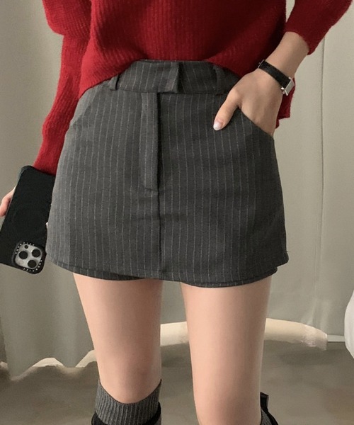 FREE STYLISTS（フリー スタイリスト）の「YUGA_YGMC　Striped shorts（その他パンツ・レディース・グレー/ブラック・M/S）」の2枚目の写真