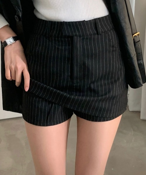 FREE STYLISTS（フリー スタイリスト）の「YUGA_YGMC　Striped shorts（その他パンツ・レディース・グレー/ブラック・M/S）」の4枚目の写真