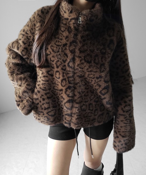 me+em select（ミームセレクト）の「【 ２color 】レオパードジップアップフェイクファーコート ／ leopard zipup  fake fur coat（その他アウター・レディース・ホワイト/ブラウン・FREE）」の4枚目の写真
