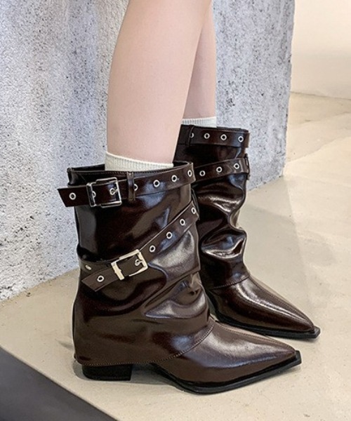 Vipoa(ヴィポア)の「ダブルベルトミドルブーツ(ブーツ・レディース・ブラック/ブラウン・LARGE/MEDIUM/SMALL)」の9枚目の写真