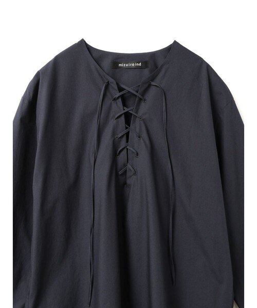 mizuiroind(ミズイロインド)の「mizuiro ind レースアップワンピース(ワンピース・レディース・オフホワイト/ネイビー/ブラック・FREE)」の15枚目の写真