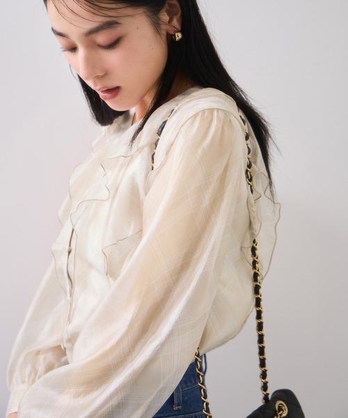 VIS(ビス)の「フロントフリルシアーチェックブラウス/イージーケア(シャツ/ブラウス・レディース・ブラック系その他/ベージュ系その他・FREE)」の3枚目の写真