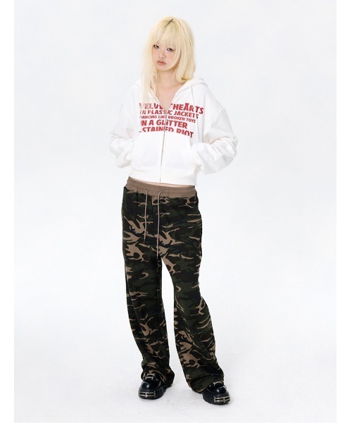 runningHIGH(ランニングハイ)の「A'GEM/9 × .kom 『runningHIGH/ランニングハイ』 LETTERING CROP ZIP UP HOODIE/レタリングクロップ ジップアップパーカー(パーカー・レディース・ブラック/ホワイト/グレー・FREE)」の12枚目の写真
