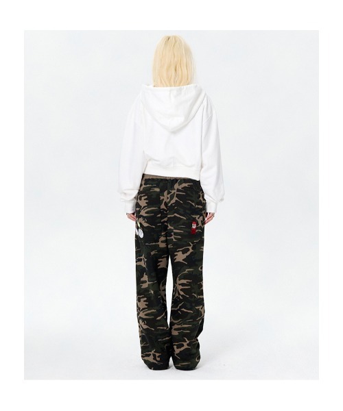 runningHIGH(ランニングハイ)の「A'GEM/9 × .kom 『runningHIGH/ランニングハイ』 LETTERING CROP ZIP UP HOODIE/レタリングクロップ ジップアップパーカー(パーカー・レディース・ブラック/ホワイト/グレー・FREE)」の18枚目の写真