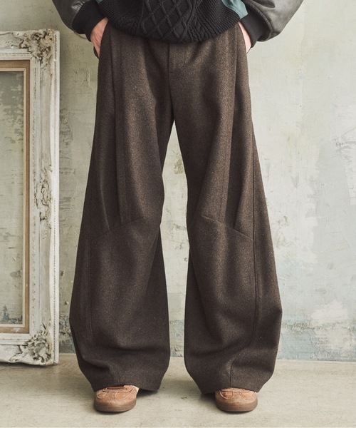 CASPER JOHN(キャスパージョン)の「Melton tuck pants/メルトンタックパンツ(その他パンツ・メンズ・ブラック/グレー/ブラウン・SMALL/X-SMALL/LARGE/MEDIUM)」の3枚目の写真