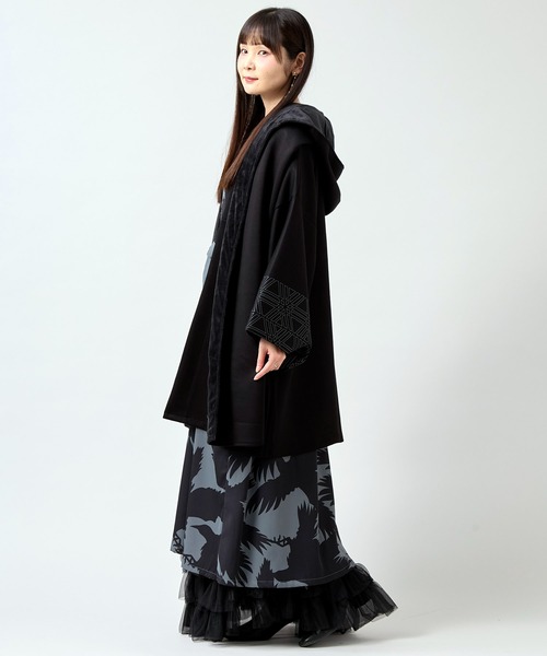 カヤ（カヤ）の「【カヤ】組子文様メンズニット羽織（カーディガン/ボレロ・メンズ・ブラウン/スミクロ/ネイビー・FREE）」の9枚目の写真