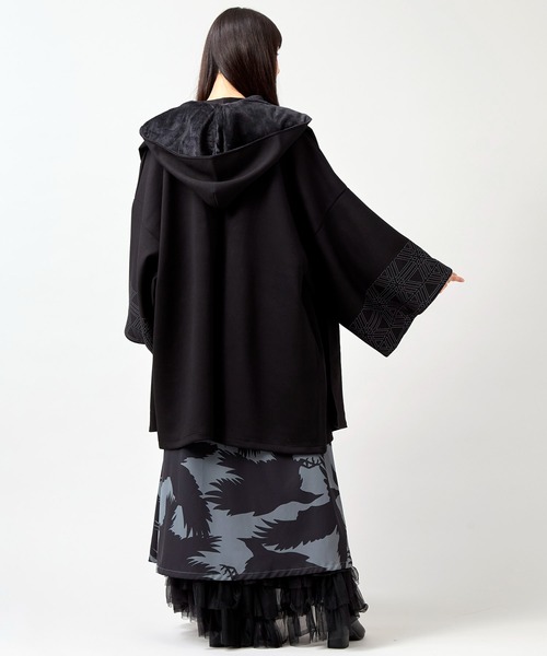 カヤ（カヤ）の「【カヤ】組子文様メンズニット羽織（カーディガン/ボレロ・メンズ・ブラウン/スミクロ/ネイビー・FREE）」の11枚目の写真