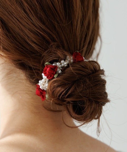 flower（フラワー）の「パーリーローズゴム（ヘアゴム・レディース・レッド/アイボリー・FREE）」の9枚目の写真