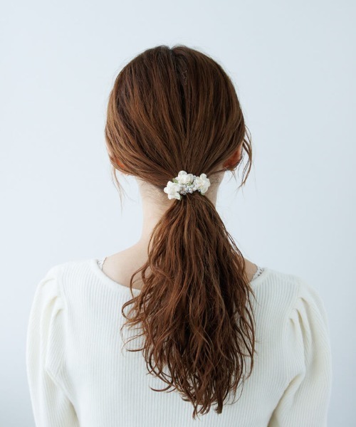 flower（フラワー）の「パーリーローズゴム（ヘアゴム・レディース・レッド/アイボリー・FREE）」の14枚目の写真