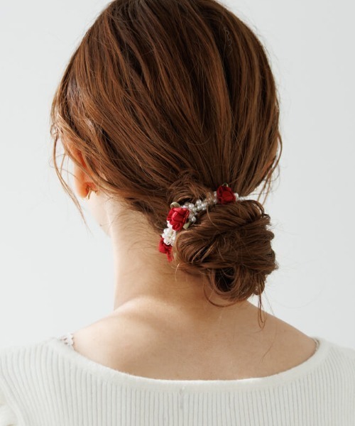 flower（フラワー）の「パーリーローズゴム（ヘアゴム・レディース・レッド/アイボリー・FREE）」の10枚目の写真