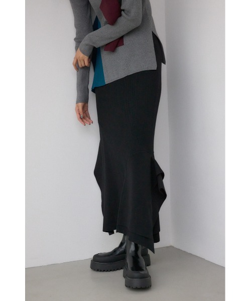 AZUL by moussy（アズールバイマウジー）の「【PLUS】パネルマーメイドスカート（スカート・レディース・ブラック/グレー系その他/ブラック系その他・SMALL/MEDIUM）」の2枚目の写真