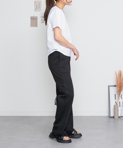RCD(アールシーディー)の「ミニ裏毛セミフレアパンツ(スウェットパンツ・レディース・ブラック/チャコールグレー・LL~3L/M-L/4L~5L)」の10枚目の写真