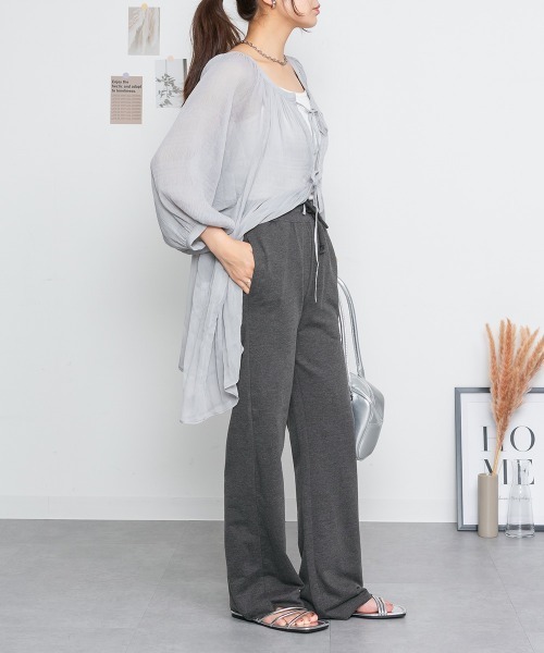 RCD(アールシーディー)の「ミニ裏毛セミフレアパンツ(スウェットパンツ・レディース・ブラック/チャコールグレー・LL~3L/M-L/4L~5L)」の13枚目の写真