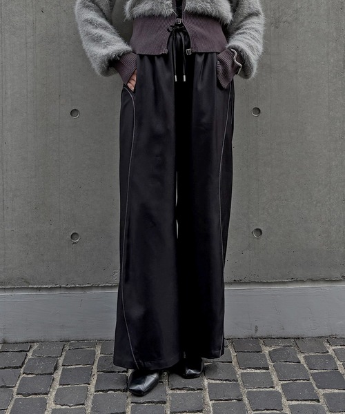 &g'aime（アンジェム）の「【&g'aime】カーブラインパンツ　Curve Line Pants（スラックス・レディース・ブラック/ブラウン・FREE）」の5枚目の写真