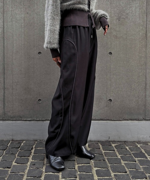 &g'aime（アンジェム）の「【&g'aime】カーブラインパンツ　Curve Line Pants（スラックス・レディース・ブラック/ブラウン・FREE）」の6枚目の写真