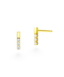 AHKAH（アーカー）の「エターナルライツスタッドピアス（ピアス（両耳