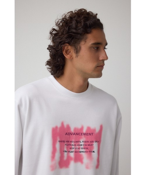 AZUL by moussy(アズールバイマウジー)の「スプレー柄スウェットトップス(スウェット・メンズ・杢グレー/ブラック/ホワイト・MEDIUM/LARGE)」の4枚目の写真