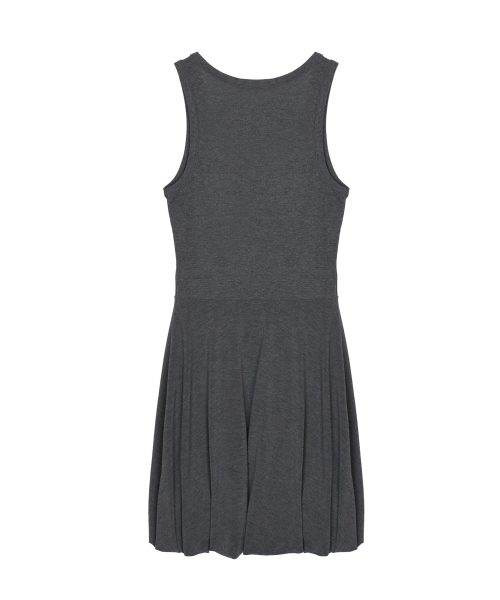 NICK&NICOLE(ニックアンドニコール)の「SHIRRING LABEL SLEEVELESS DRESS_CHARCOAL(ワンピース・レディース・その他・FREE)」の5枚目の写真