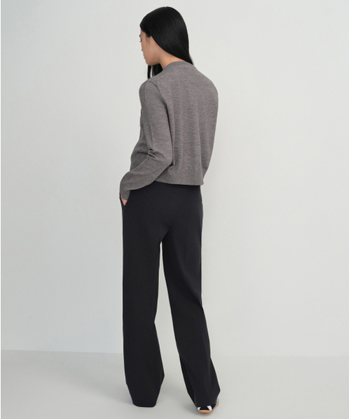 MUSINSA STANDARD WOMAN（ムシンサスタンダードウーマン）の「ウィメンズストレートヒドゥンバンディングスラックス[チャコールグレー]（スラックス・レディース・その他・34/32/30/31/24/25/26/27/28/29）」の3枚目の写真