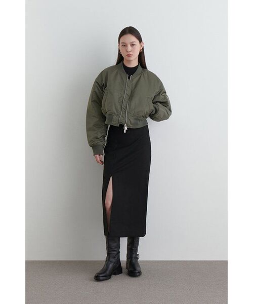 MUSINSA STANDARD WOMAN（ムシンサスタンダードウーマン）の「レディースハイウエストスリットロングスカート[ブラック]（スカート・レディース・その他・SMALL/MEDIUM/LARGE/X-SMALL）」の12枚目の写真
