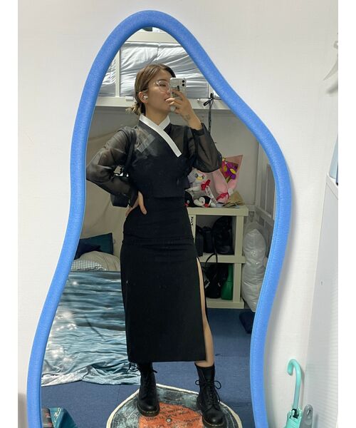 MUSINSA STANDARD WOMAN（ムシンサスタンダードウーマン）の「レディースハイウエストスリットロングスカート[ブラック]（スカート・レディース・その他・SMALL/MEDIUM/LARGE/X-SMALL）」の14枚目の写真