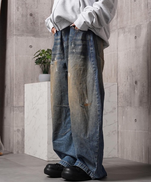 1111clothing(ワンフォークロージング)の「ダメージペイント バレルレッグジーンズ / Damage Paint Barrel Leg Jeans(デニムパンツ・メンズ・ブルー・S/M/L/XL)」の6枚目の写真