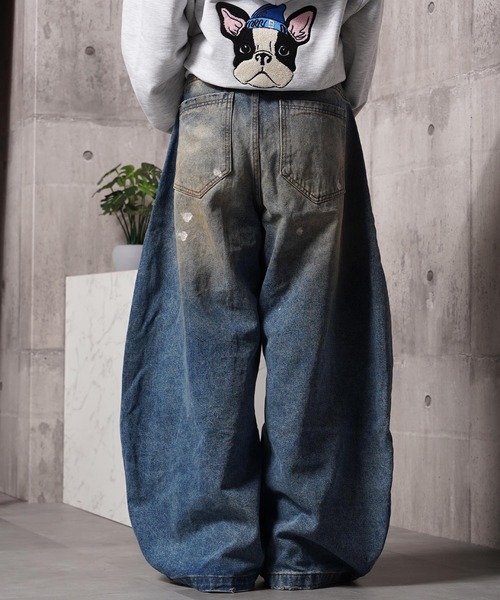 1111clothing(ワンフォークロージング)の「ダメージペイント バレルレッグジーンズ / Damage Paint Barrel Leg Jeans(デニムパンツ・メンズ・ブルー・S/M/L/XL)」の8枚目の写真