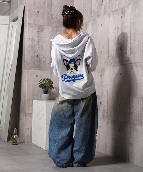 1111clothing(ワンフォークロージング)の「ダメージペイント バレルレッグジーンズ / Damage Paint Barrel Leg Jeans(デニムパンツ・メンズ・ブルー・S/M/L/XL)」の10枚目の写真