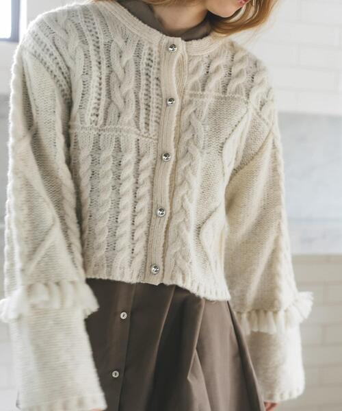 SENSE OF PLACE by URBAN RESEARCH(センスオブプレイスバイアーバンリサーチ)の「パッチワークケーブルニットカーディガン(カーディガン/ボレロ・レディース・アイボリー/レッド/チャコールグレー・ONE)」の15枚目の写真